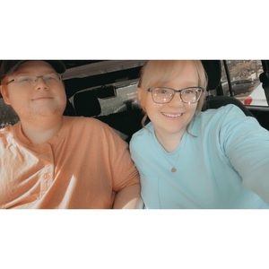 Meet your Posher, Holly